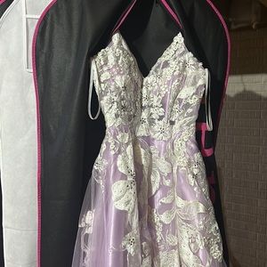 Vienna prom dress *NEVER WORN*